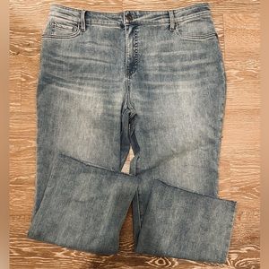 NWOT Kut From The Kloth Kelsey High-Rise Fab Ab Ankle Flare - Sz 18